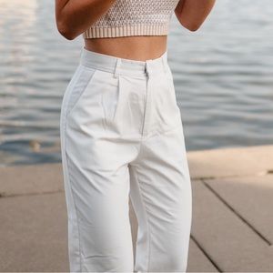 white old money trousers 🤍